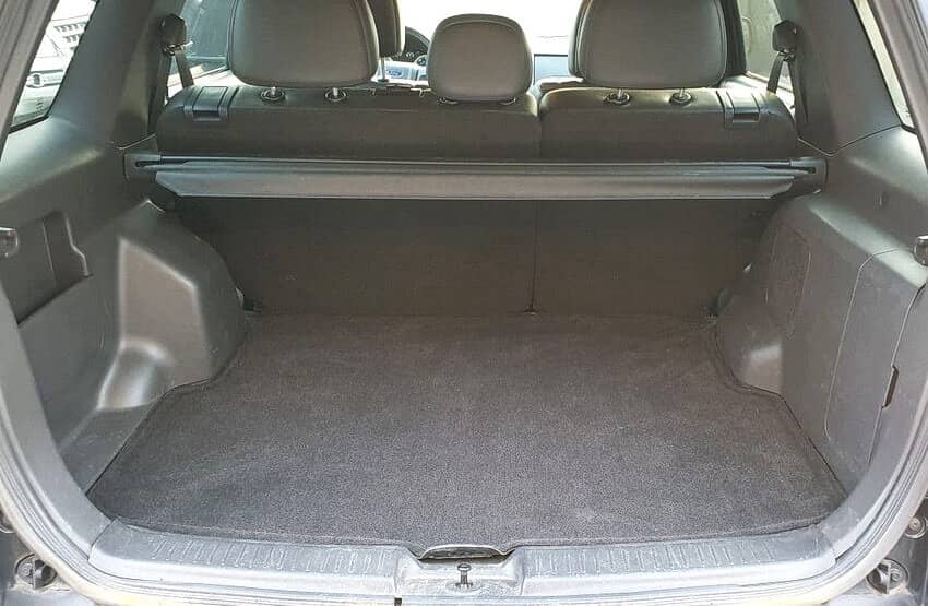 Форд Эскейп багажник миниатюра