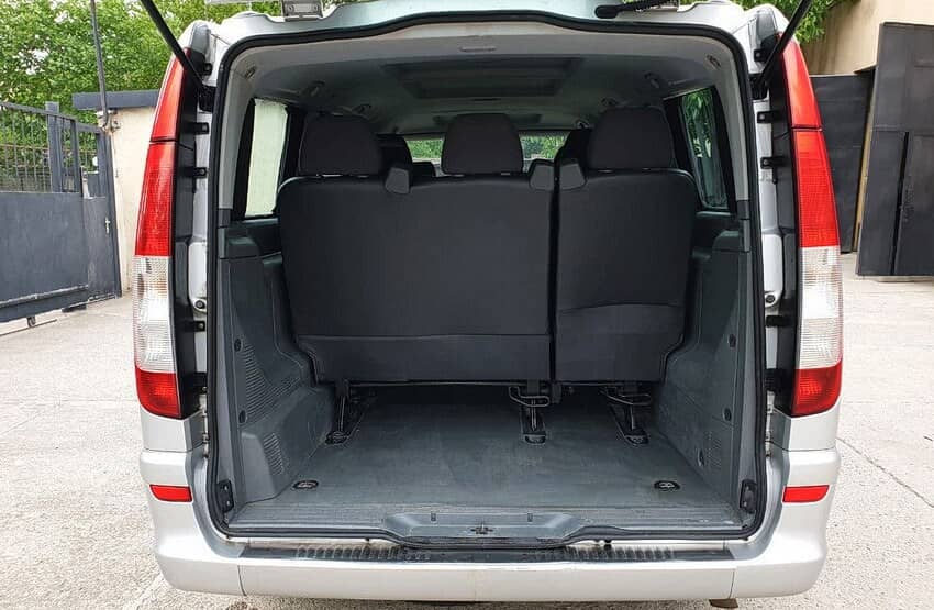 Мерседес Вито багажник внутри миниатюра