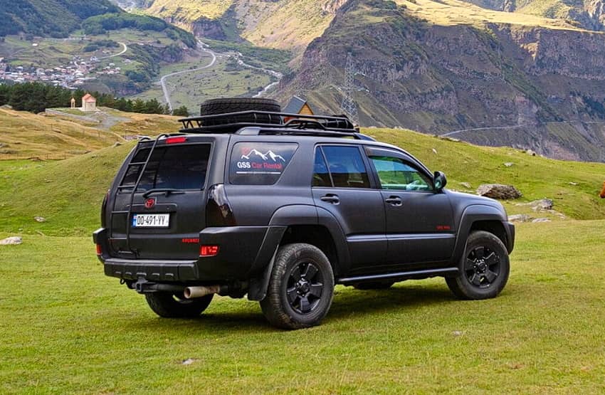 Тойота 4Раннер вид сбоку миниатюра