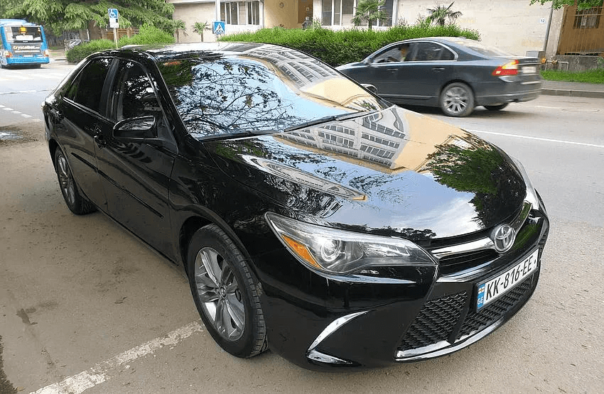Toyota Camry 7 front