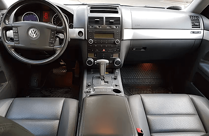 Volkswagen Tuareg inner thumbnail